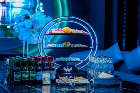 龙岩夜场招聘,龙岩商务夜总会,每日轻松班,毫无压力乐无边